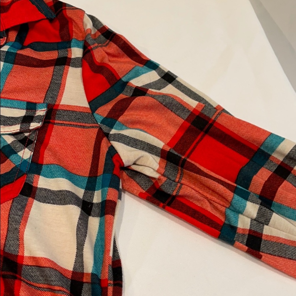 Button down shirt - Picture 3 of 6